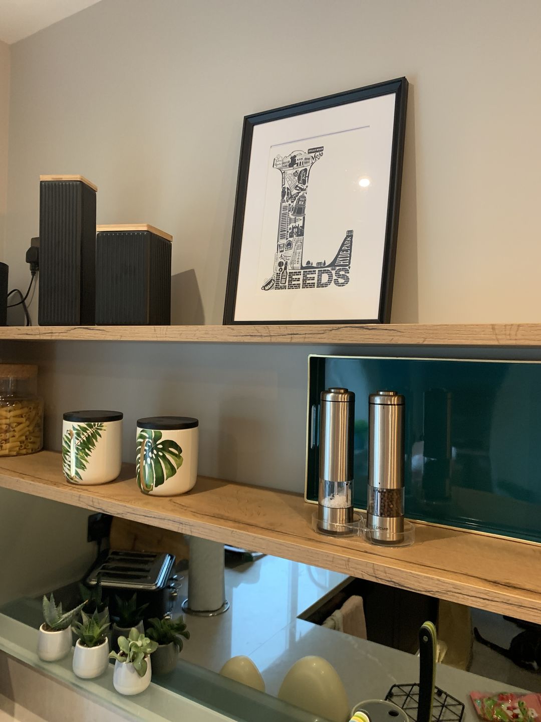 Customer photo review of Leeds Print