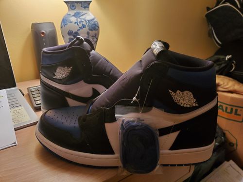 Customer photo review of Jordan 1 Retro High Royal Toe