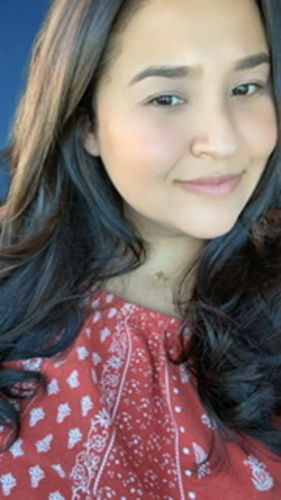 Customer photo review of Second Star Necklace - Gold