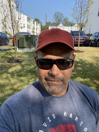 Customer photo review of Big Trucker Hat, Red