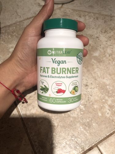 Customer photo review of NutraLeaf® Vegan Fat Burner