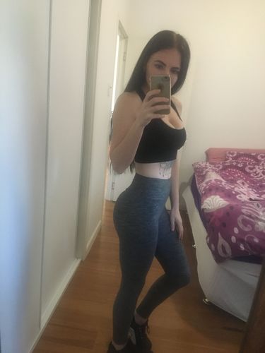 Customer photo review of Freedom Scrunch Leggings OG