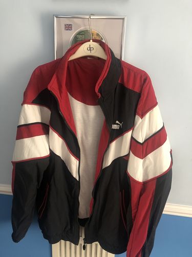 Customer photo review of puma black shell jacket l