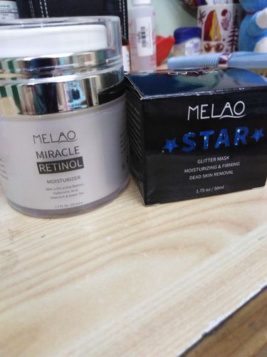Customer photo review of Miracle Retinol Moisturizer + Star Glitter Mask (Bundle)