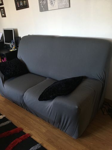 Customer photo review of Gris anthracite - Housses Extensibles de Fauteuil et Canapé - La Maison des Housses