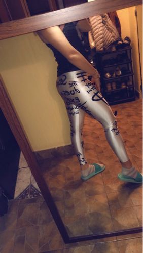 Customer photo review of BootyFlex™ Slim Fit Leggings