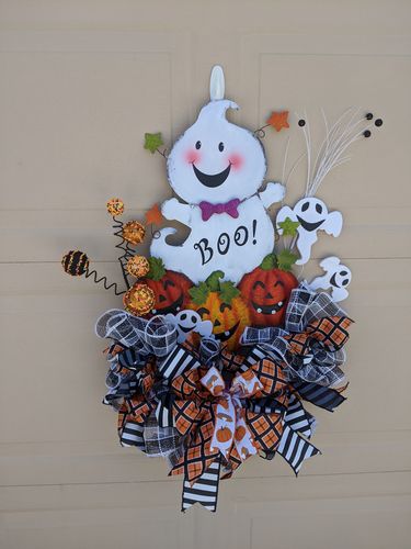 Customer photo review of Happy Pumpkin Ghost Stake 59211