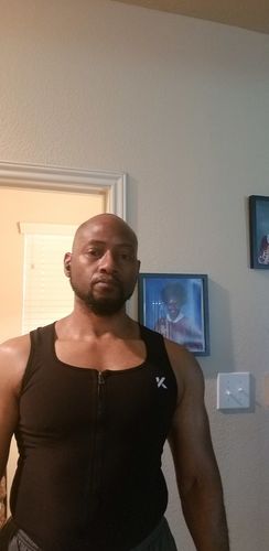 Customer photo review of Men's Zipper Neoprene Sauna Vest