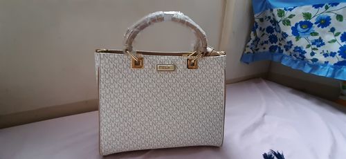 Customer photo review of Chloris Handbag