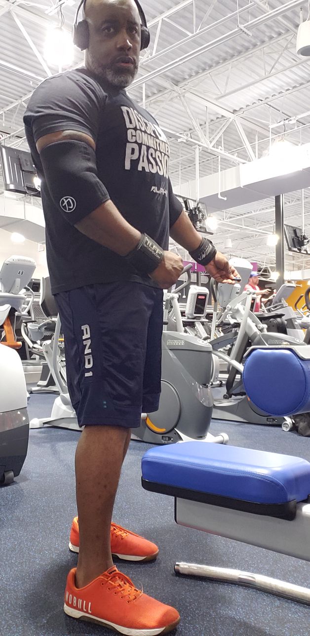 Customer photo review of Strength Shop 7mm Inferno Elbow Sleeves