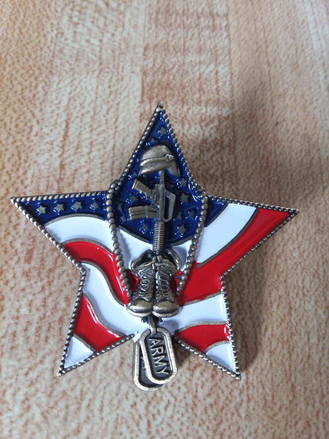 Customer photo review of US Army Veteran Pin