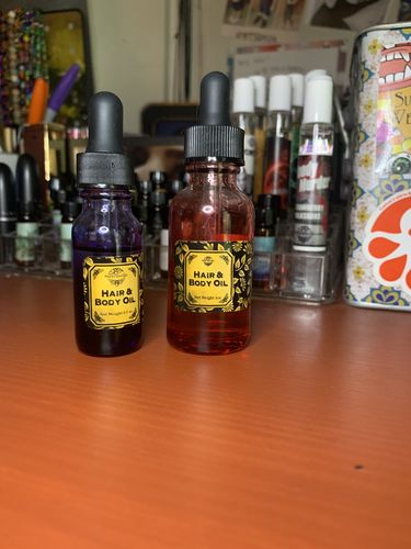 Customer photo review of Hair and Body Oil