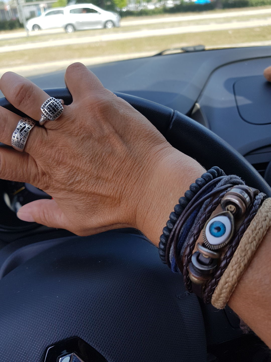 Customer photo review of Bracelet Osiris