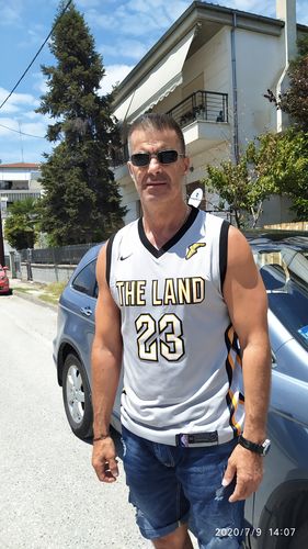 Customer photo review of JAMES Lebron 2018 (City Edition)