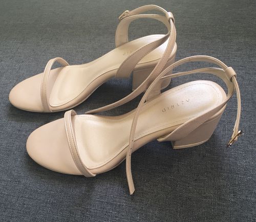 Customer photo review of Laura Nude