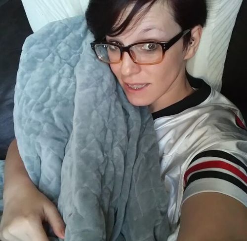 Customer photo review of Weighted Blanket | Micro Velvet Plush Cover , Queen Size, Gray
