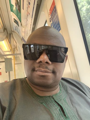 Customer photo review of Storm - Solid Black