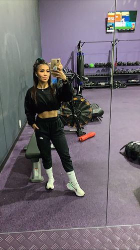 Customer photo review of Adjustable Cropped Jumper
