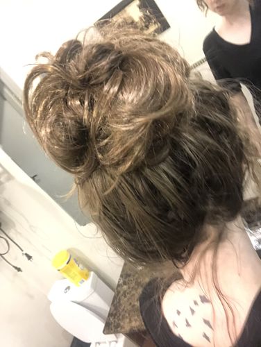Customer photo review of Top Knot Ponytail Holder