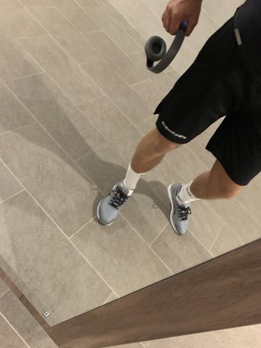 Customer photo review of 7" Pocket Hybrid Shorts