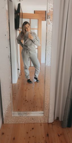 Customer photo review of Sweatpants