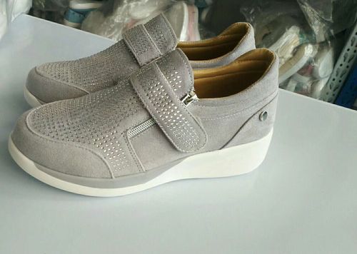 elegant orthopedic & extremely soft shoes