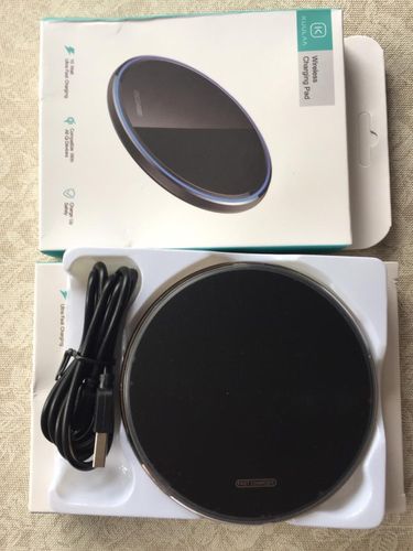 Customer photo review of 10W Qi Wireless Charger