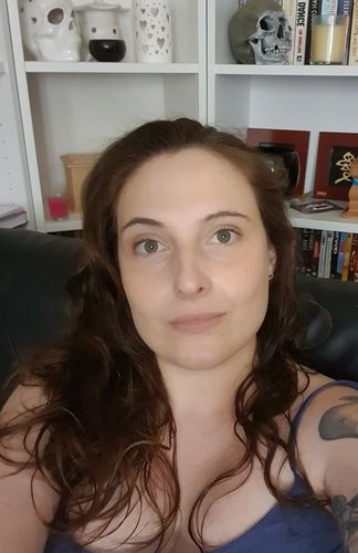 Customer photo review of Color Changing Foundation