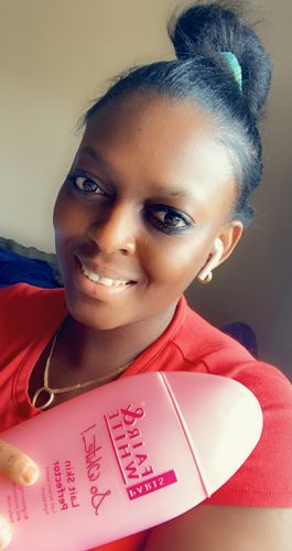 Customer photo review of Fair and White So White Skin Perfector Body Lotion 500ml / 16.90 fl oz