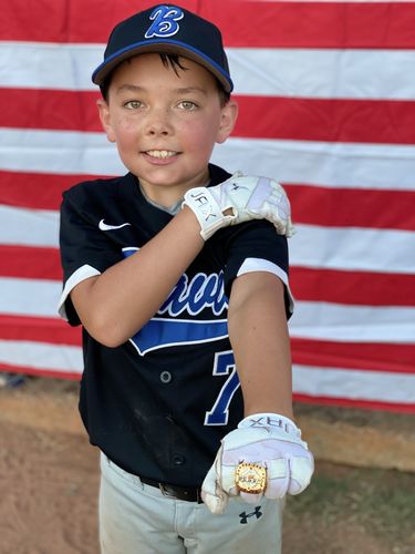 Customer photo review of Youth JAX 2.0 Batting Gloves