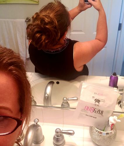 Customer photo review of JuvaBun Messy Bun