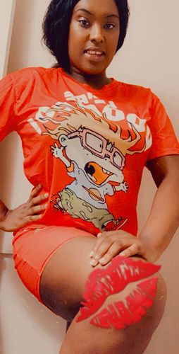 Customer photo review of Casual Lovely Printed T-shirt Set