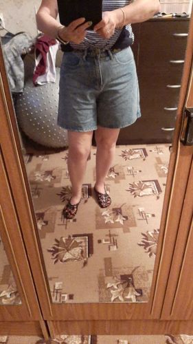 R B. review of High waist side leg denim jean shorts L004# image 1 out of 1