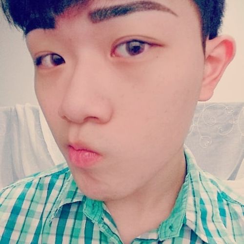 Customer photo review of Icoloured® Rorastar Brown Colored Contact Lenses