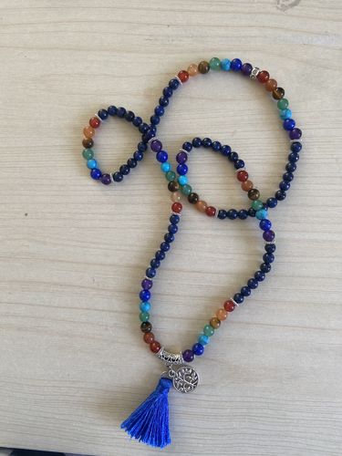 Customer photo review of Bracelet ou collier Mâlâ 7 Chakras "Arbre de Vie" en Lapis Lazuli