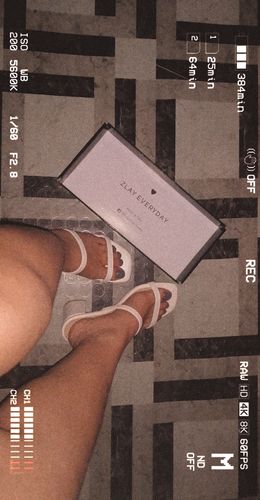 Customer photo review of Kylie White