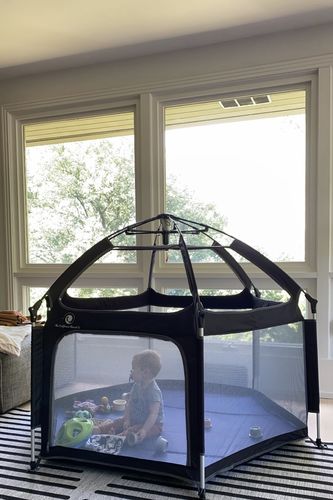 Customer photo review of Pop N' Go® Playpen