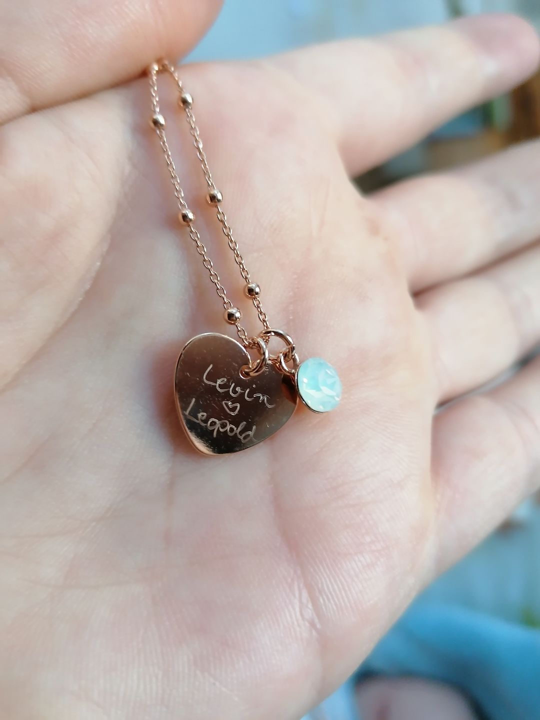 Customer photo review of Personalisierte Herzkette mit Gravur aus 925 Sterling Silber