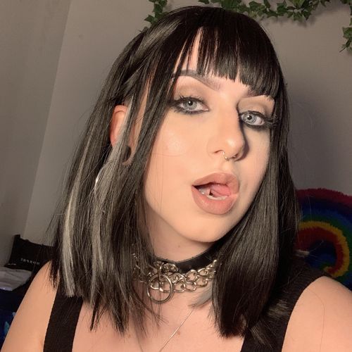 Customer photo review of Fashion black gray mixed color wig yc23337