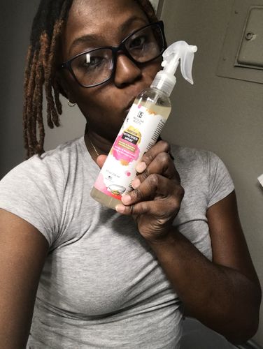 Customer photo review of Refresher Spray w/ Rose Water | 8 oz