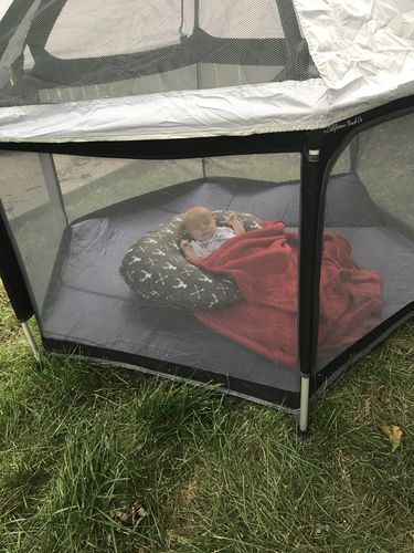 Customer photo review of Pop N' Go® Playpen
