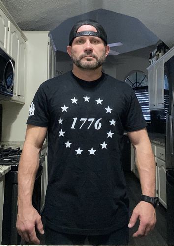 Customer photo review of 1776 Stars Mens Apparel
