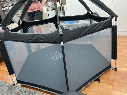 Customer photo review of Pop N' Go® Playpen