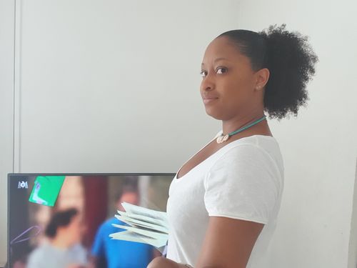 Customer photo review of In Haircare - Cure pousse de cheveux 3 mois + 1 Bonnet en Satin offert