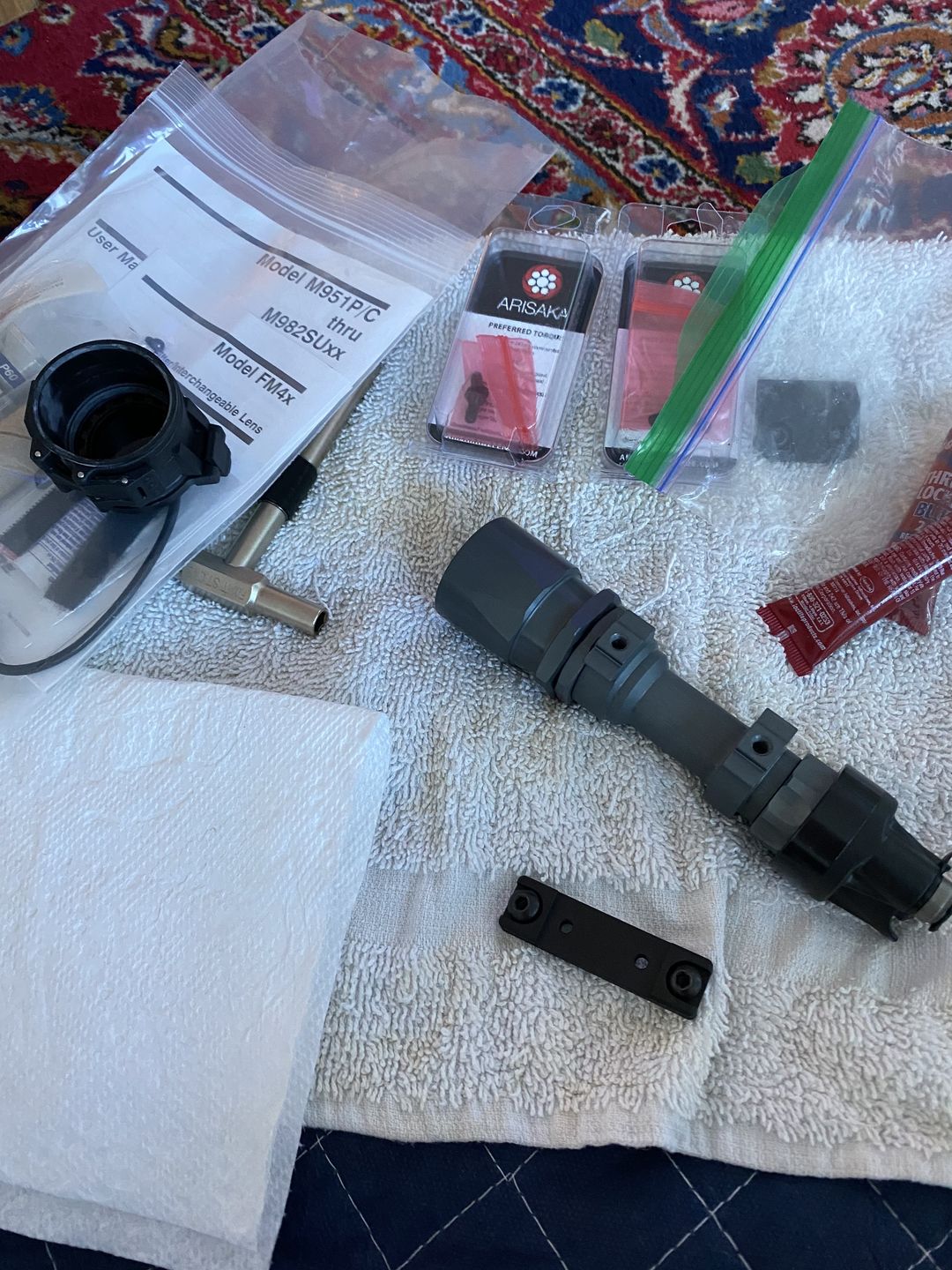 Customer photo review of 65, 45, 25 & 15 Inch Lbs Kit With Deluxe Case, T-Handle, and Extended Bit