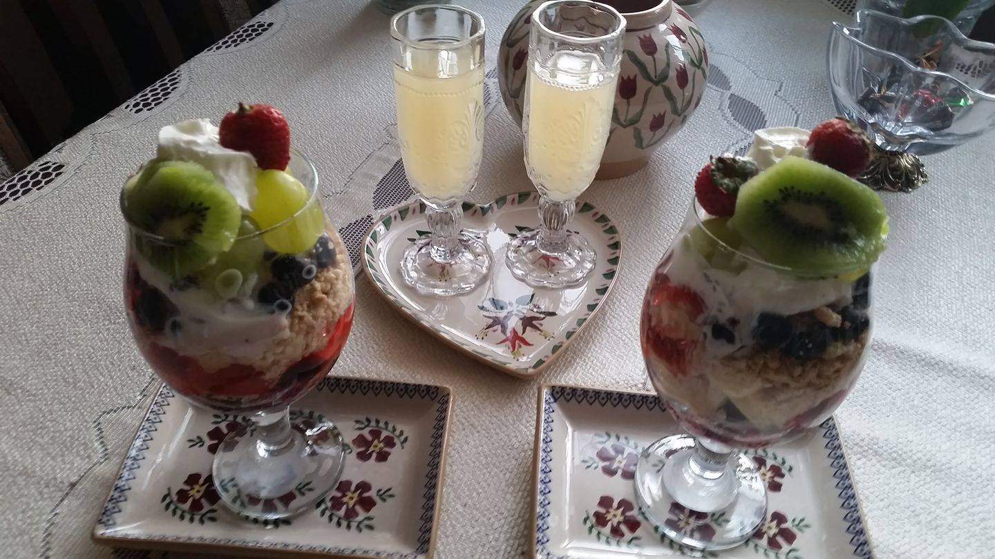 Customer photo review of Small Rectangle Plate Old Rose