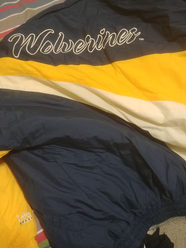 Customer photo review of Vintage Michigan Wolverines Insulated Jacket - Men's Large