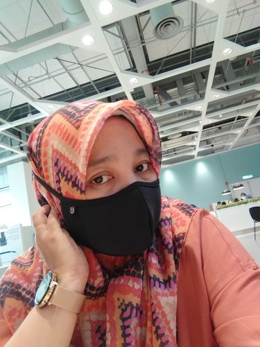 Customer photo review of Face Mask Plain (Black)