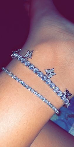 Customer photo review of Tennis Butterfly anklet