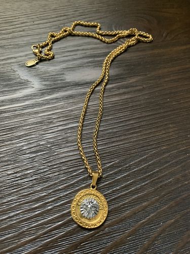 Customer photo review of Medusa (Gold/Silver Two-tone)